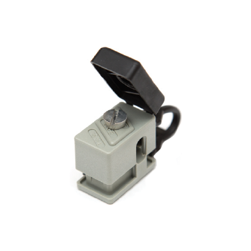 Trace-Safe Locating Clip